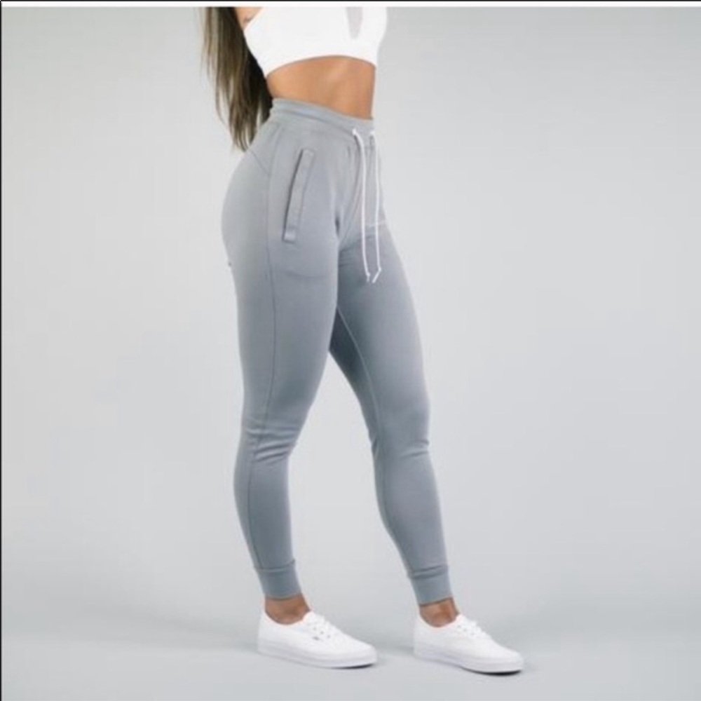 Alphalete joggers
